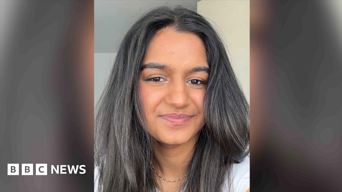 Aalia Mahomed: Victim Named In Tragic Strand Car Crash Aalia Mahomed: Victim Named In Tragic Strand Car Crash