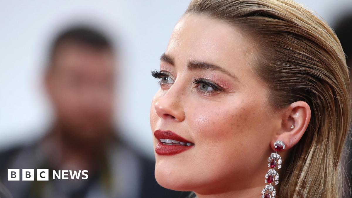 Amber Heard: A Mother Of Twins On Mother's Day Amber Heard: A Mother Of Twins On Mother's Day