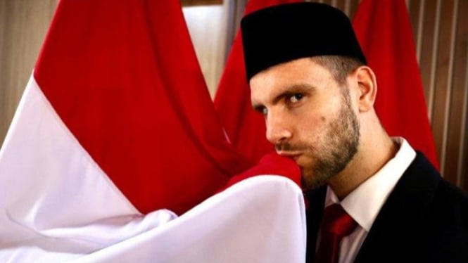 Analisis: Absennya Maarten Paes Akibat Kartu Kuning, Tantangan Baru Indonesia Hadapi China Analisis: Absennya Maarten Paes Akibat Kartu Kuning, Tantangan Baru Indonesia Hadapi China