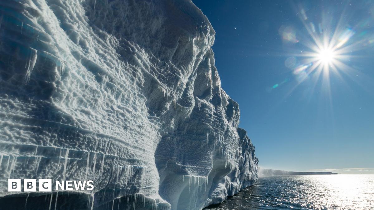 Antarctic Research: Iceberg Tracks Found Off UK Coast Provide Data Antarctic Research: Iceberg Tracks Found Off UK Coast Provide Data