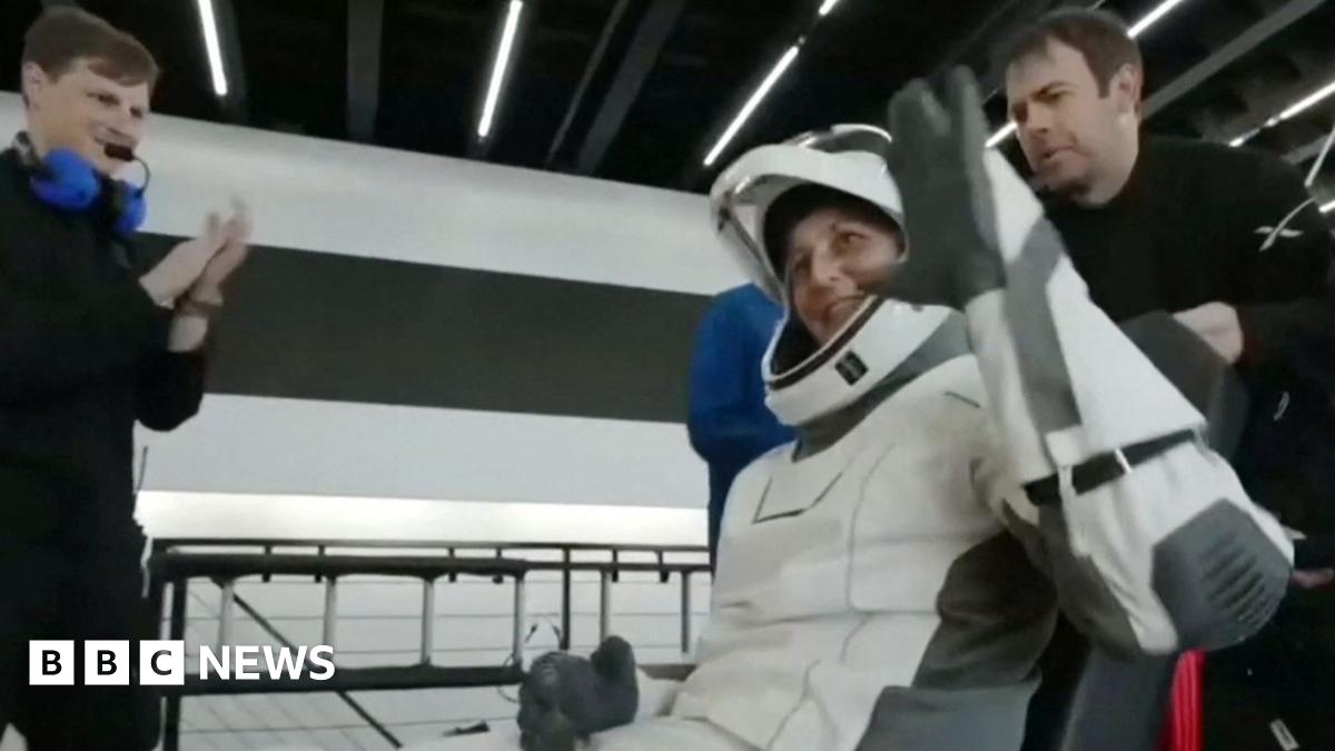 Astronauts Butch And Suni Return To Earth After Successful Mission Astronauts Butch And Suni Return To Earth After Successful Mission