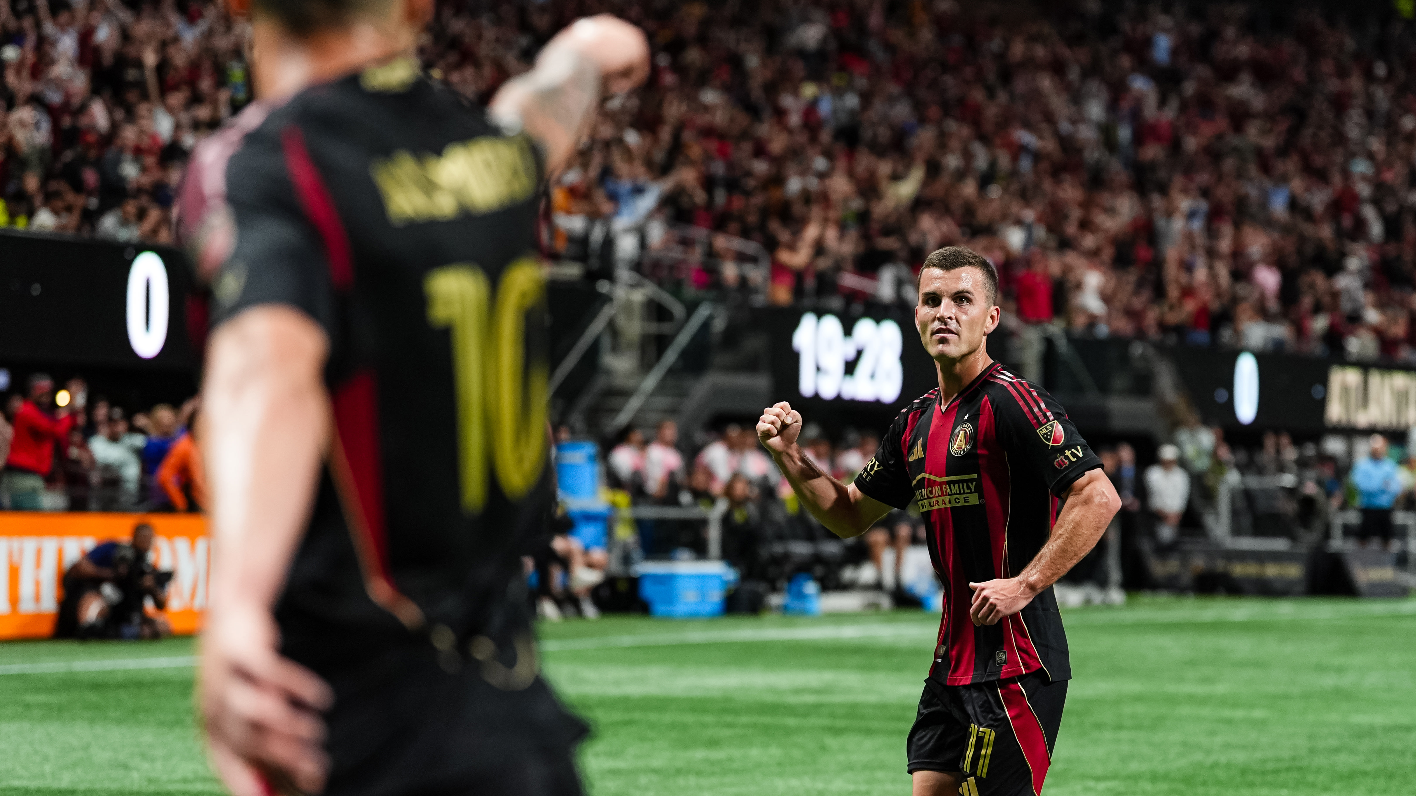Brooks Lennon And Miguel Almirón: A Rivalry Defined By Record-Breaking Plays Brooks Lennon And Miguel Almirón: A Rivalry Defined By Record-Breaking Plays