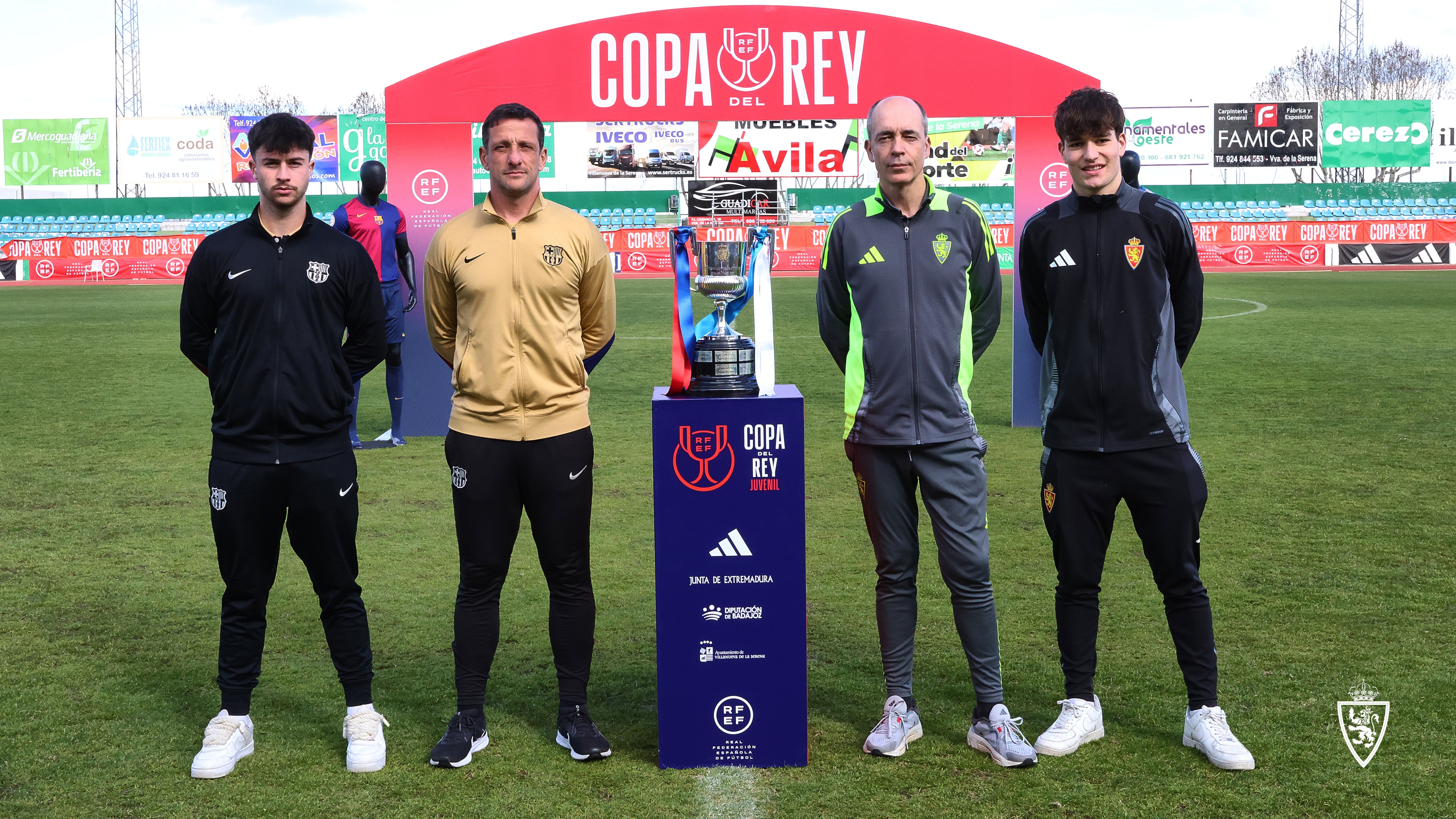 Copa Del Rey Juvenil:  Enfrentamiento Entre FC Barcelona Y Real Zaragoza