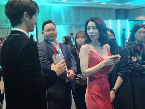 From Red Carpet To Backstage: Exclusive Moments From The Baeksang Awards From Red Carpet To Backstage: Exclusive Moments From The Baeksang Awards