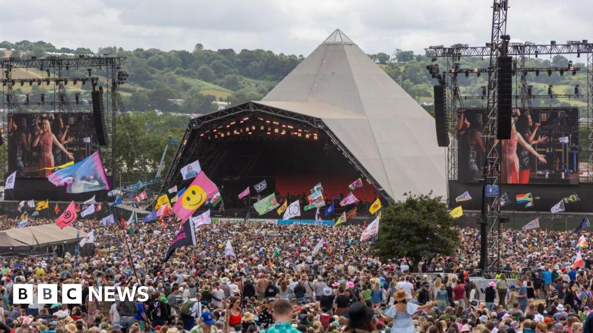 Glastonbury Yurt Glampers Left Ticketless After Yurtel Collapse Glastonbury Yurt Glampers Left Ticketless After Yurtel Collapse