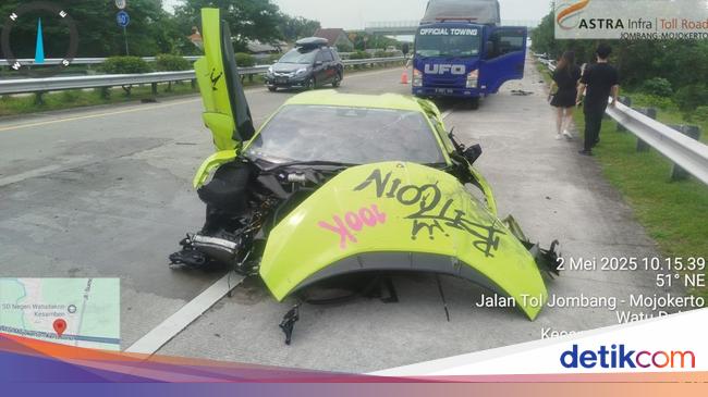 Insiden Tol Jombang: Lamborghini Vs Ignis, Akibatnya Dua Orang Luka Insiden Tol Jombang: Lamborghini Vs Ignis, Akibatnya Dua Orang Luka