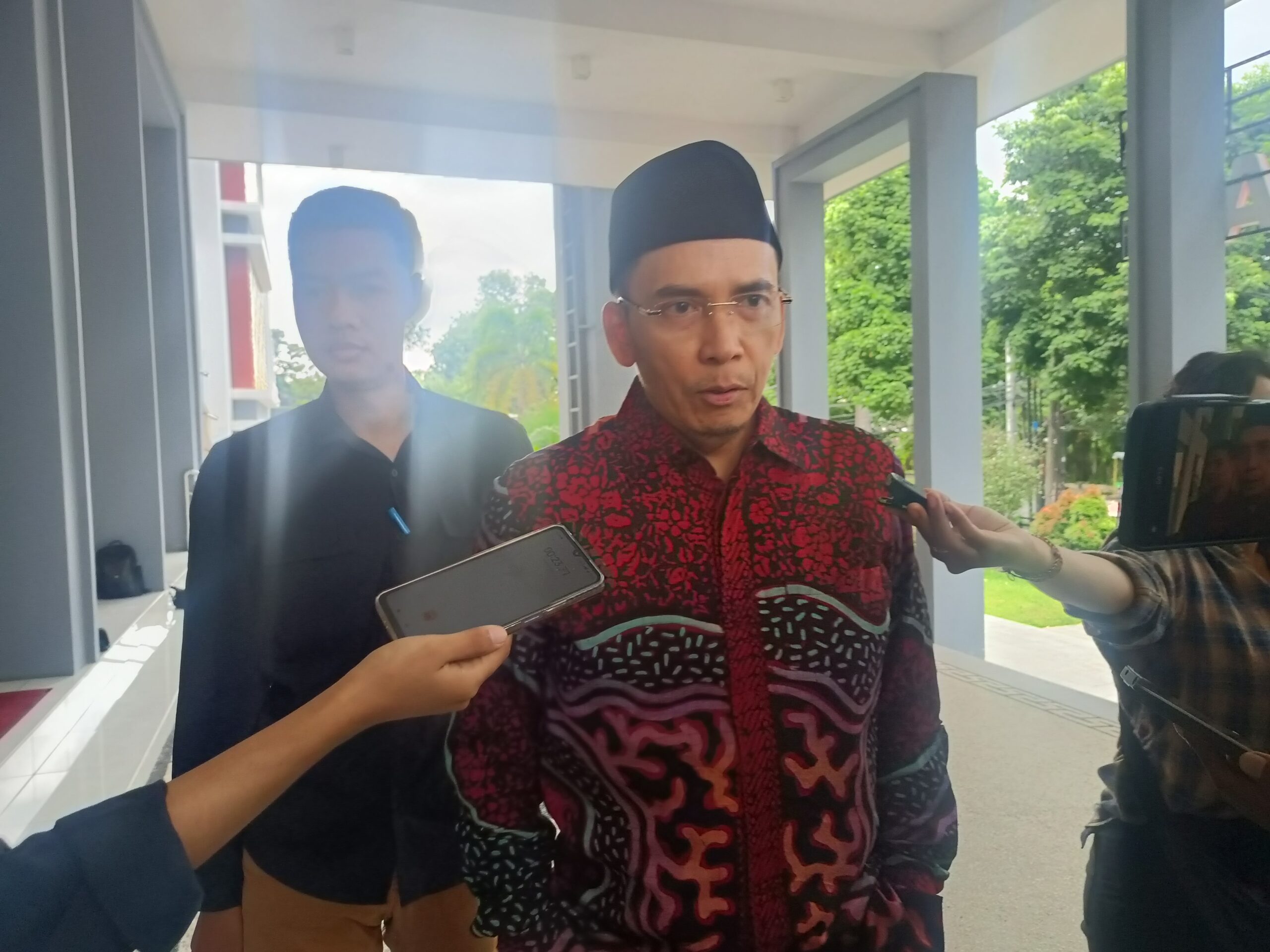 Kejati Periksa TGB, Berikan 18 Pertanyaan Terkait Kasus