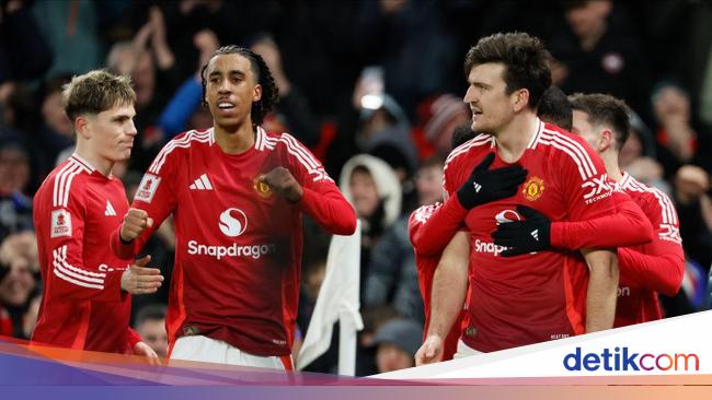 Liga Europa Jadi Target MU: Momentum Bangkit Dari Keterpurukan? Liga Europa Jadi Target MU: Momentum Bangkit Dari Keterpurukan?
