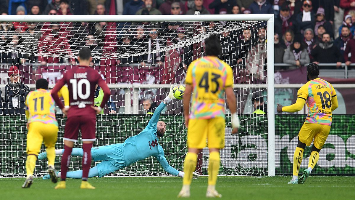 Manchester United Explore Return For Serie A Shot-stopper: Onana And Bayindir Future Uncertain Manchester United Explore Return For Serie A Shot-stopper: Onana And Bayindir Future Uncertain