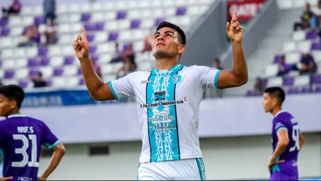 Marcos Guillermo Bidik Poin Penuh Lawan Arema FC Marcos Guillermo Bidik Poin Penuh Lawan Arema FC