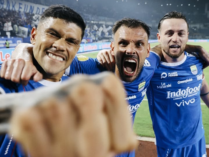 Persib Juara Liga 1: Skenario, Kondisi, Dan Tantangan Terakhir Persib Juara Liga 1: Skenario, Kondisi, Dan Tantangan Terakhir