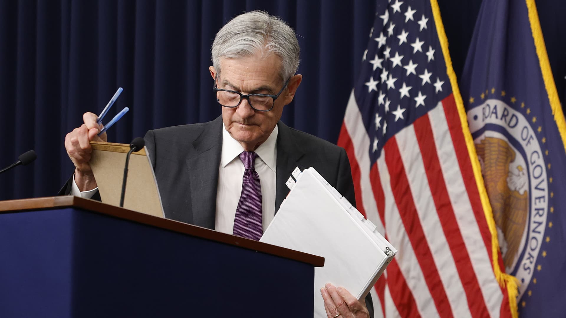 Powell On Tariffs: A Balancing Act Between Inflation And Growth Powell On Tariffs: A Balancing Act Between Inflation And Growth
