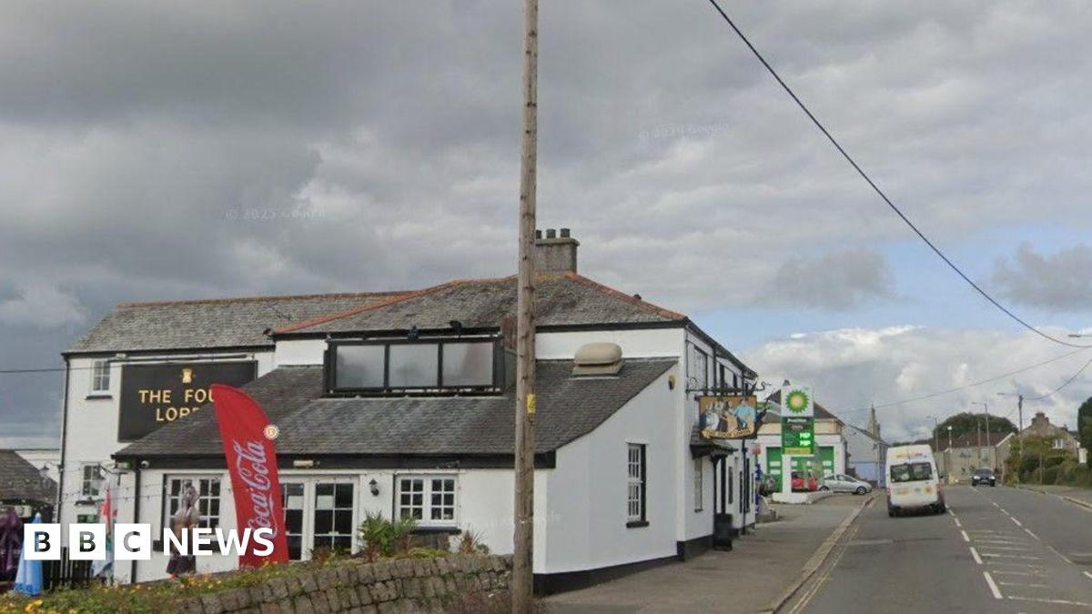 St Blazey Gate Pub Fight: Injuries And Police Investigation St Blazey Gate Pub Fight: Injuries And Police Investigation