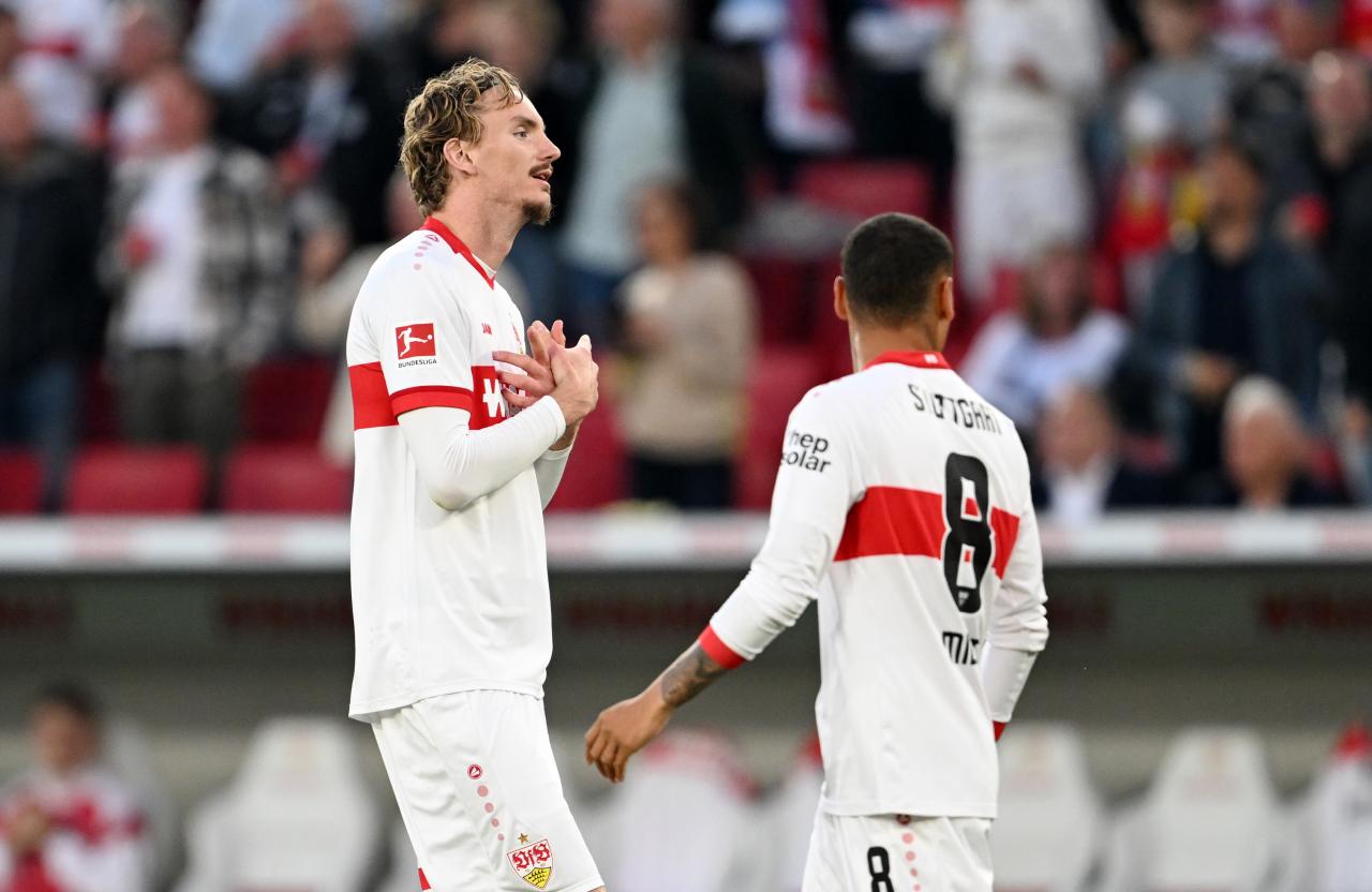 Stuttgart's 10-Man Augsburg Victory Propels Them Into Bundesliga's Top Half Stuttgart's 10-Man Augsburg Victory Propels Them Into Bundesliga's Top Half