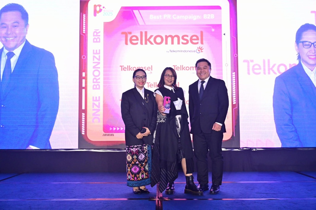 Sukses Besar! Telkomsel Raih Penghargaan Kampanye PR B2B Terbaik Sukses Besar! Telkomsel Raih Penghargaan Kampanye PR B2B Terbaik