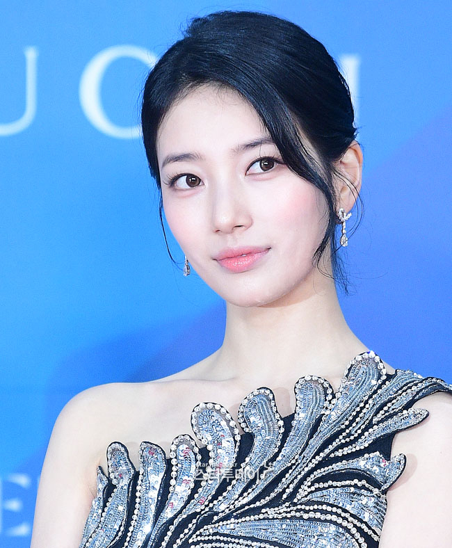Suzy's Reluctance To Host Baeksang Arts Awards For A Decade Suzy's Reluctance To Host Baeksang Arts Awards For A Decade