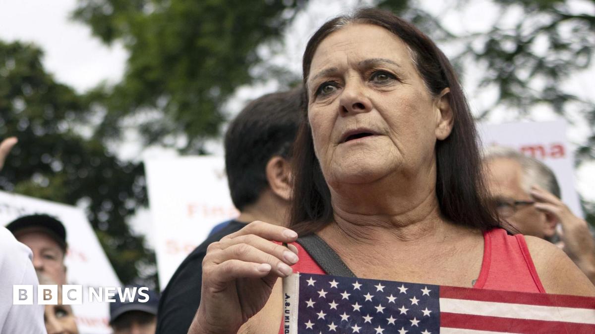 White South African Refugee Crisis: First Flight To The US Marks A Turning Point White South African Refugee Crisis: First Flight To The US Marks A Turning Point
